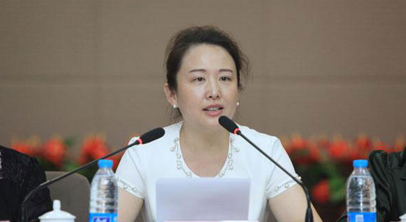 天津妇联副主席梁春早谈南京站猥亵女童事件
