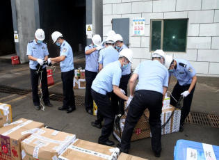 海南：集中销毁毒品28万余克4(照片由海南省公安厅提供).jpg
