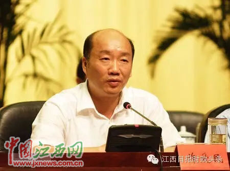 许爱民被免去江西省政协副主席职务 降为副处