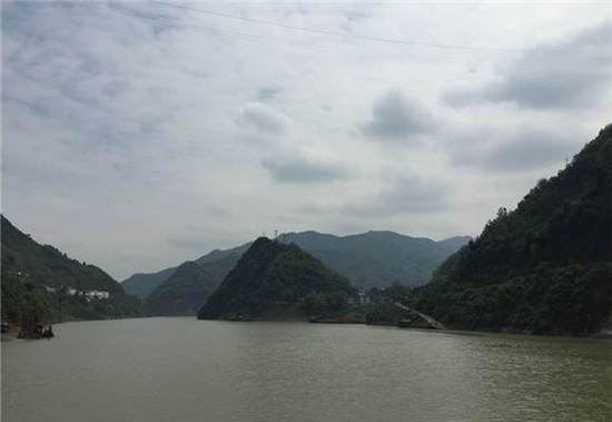一江清水供京津背后 南水北调中线源头的舍与弃