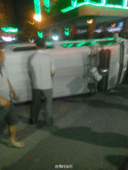 河北警方被指打死参赌人员 警方：他倒在墙边
