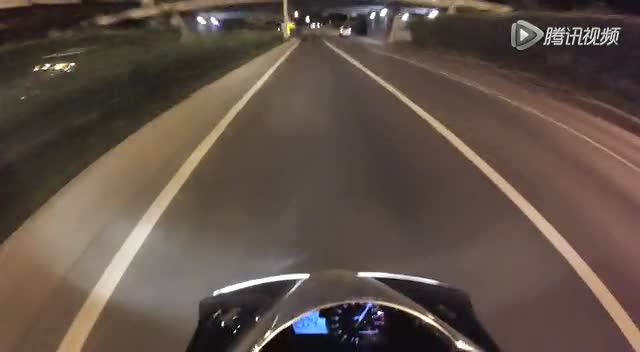 北京二环13郎再现！13分跑完，最高速237！截图