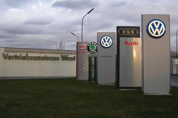W020150930279057265373.jpg