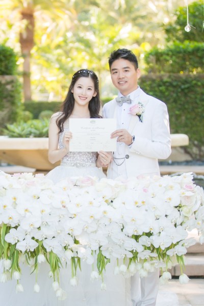 奶茶妹妹刘强东婚礼现场图曝光