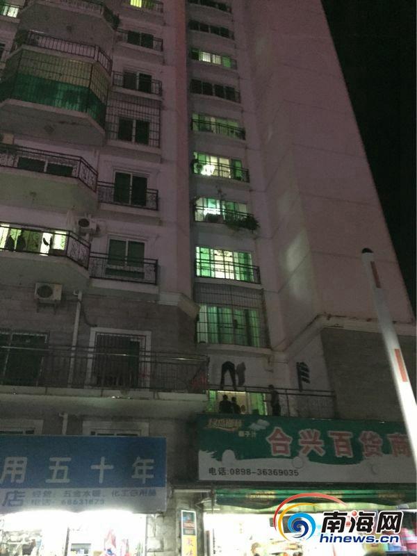 海口一3岁女童从六楼坠落至二楼 当场死亡(图)
