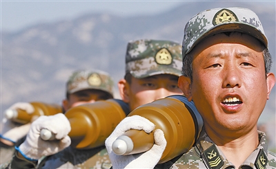 北京军区某部三级军士长郭峰 囊括装甲兵王