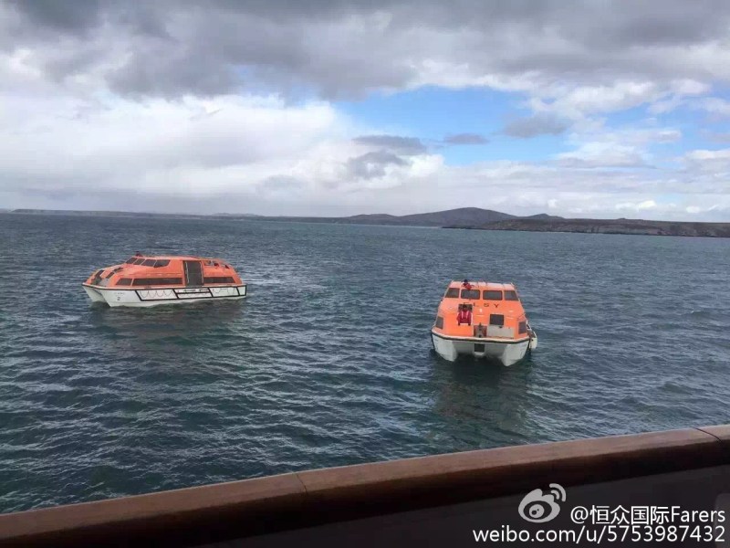 豪华邮轮南极起火 船上百余中国乘客获救