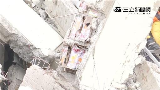 台南地震震出色拉油桶 结构技师:装饰柱用而已