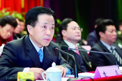 央广网国内 国内滚动 起底原广东省委常委,珠海市委书记李嘉 力