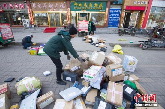 今年前8个月中国社会物流总额增速小幅回落