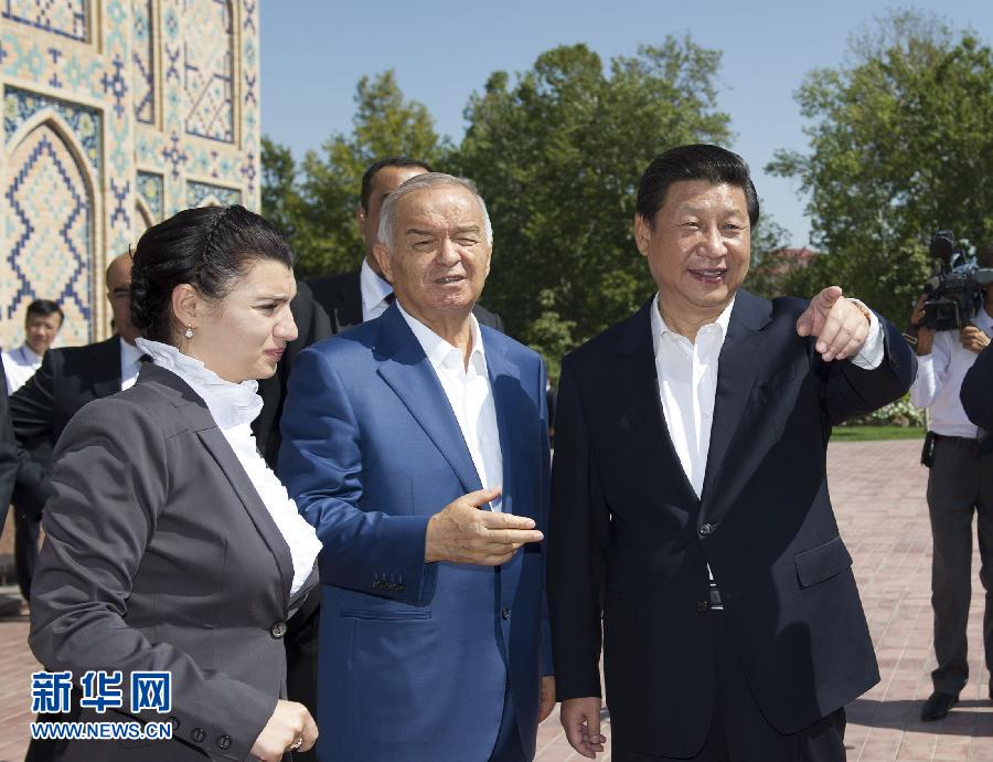 （时政）习近平参观兀鲁伯天文台