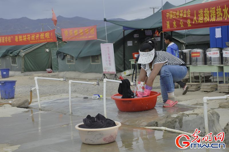 走进西藏“4·25”地震安置点：能看电视免费用餐
