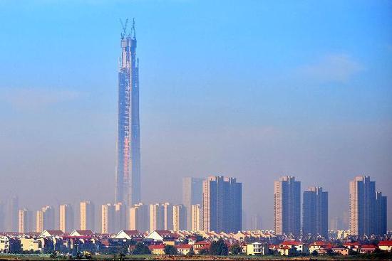 中国第一高楼封顶:位于天津 结构高度为596.5米
