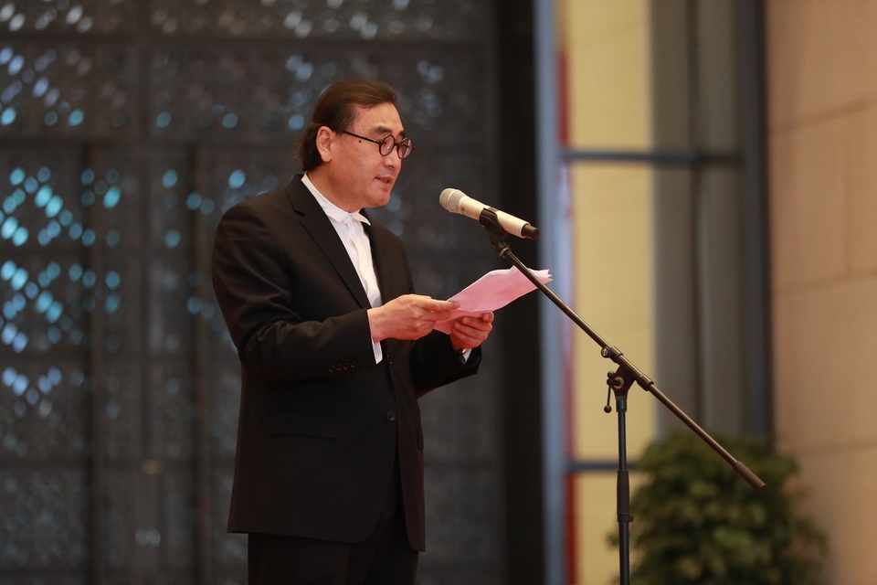 《无声诗里颂千秋——美术经典中的党史主题展》盛大开幕
