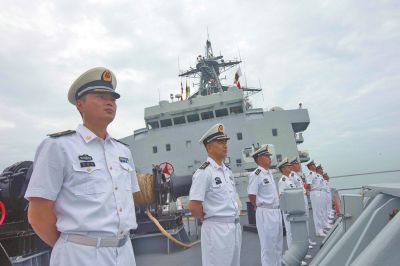 威武护航